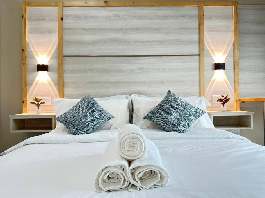 Legasi At Kampong Bahru With Full Kl View, 10Min Walk Train Station & Klcc Apartment Kuala Lumpur Exterior photo
